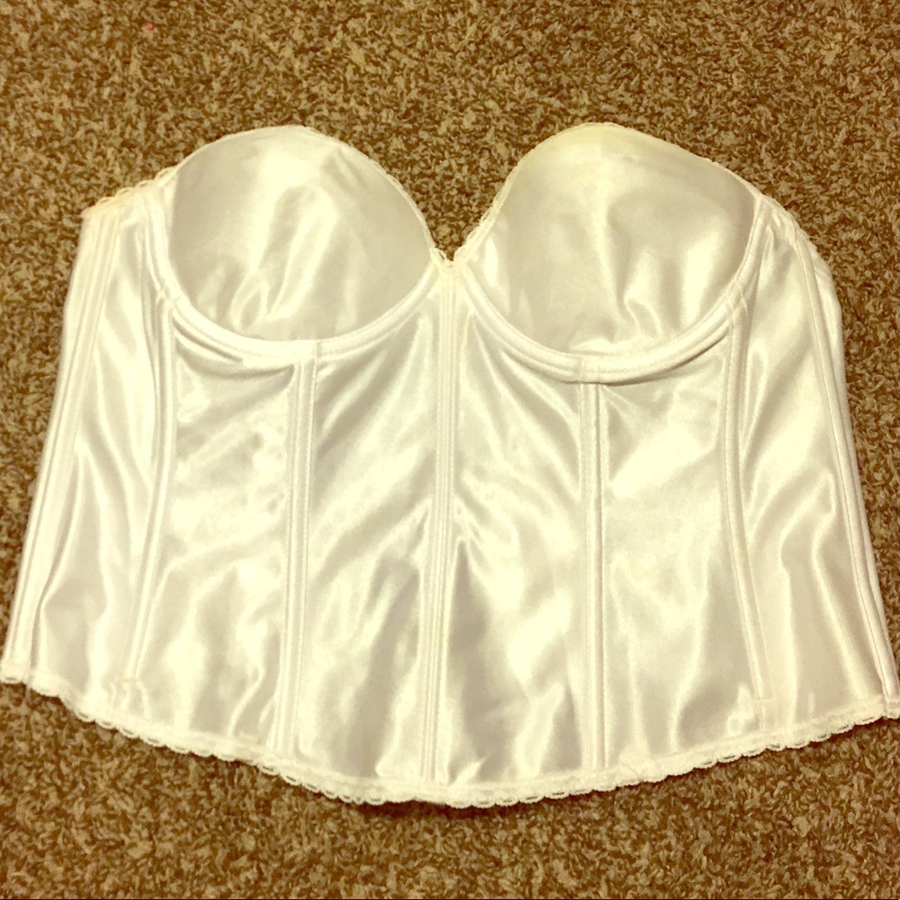 Clasp corset type bra - prom wedding shape wear